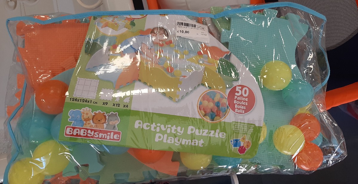 tappetone gommato puzzle +palline