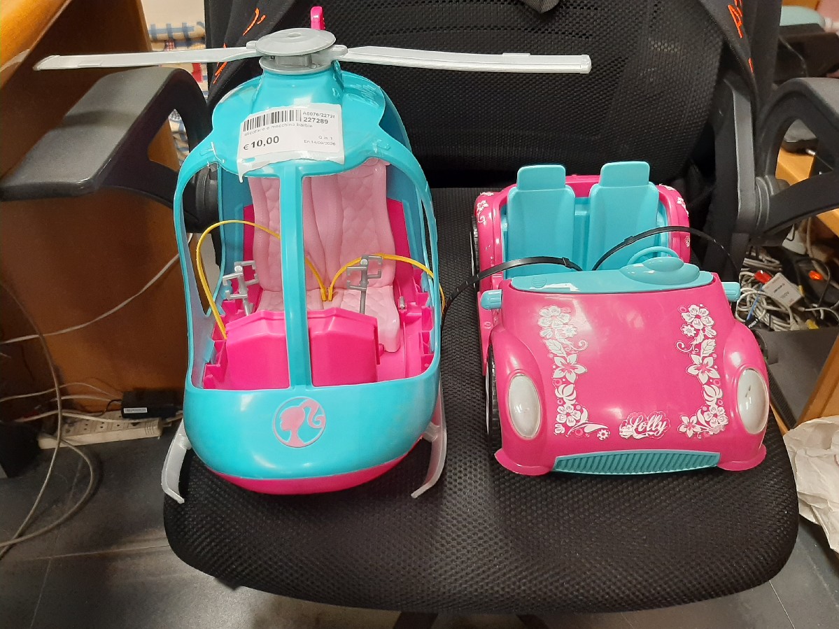 elicottero e macchina barbie