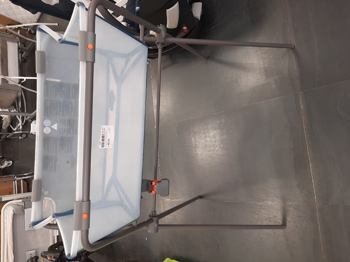 vaschetta stokke pieghevole con zampe a terra (100,00 nuova)